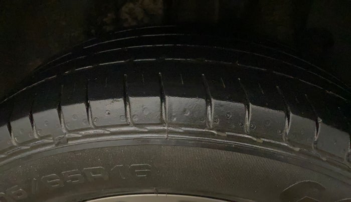 2022 KIA SELTOS HTK PLUS 1.5 DIESEL IMT, Diesel, Manual, 39,349 km, Left Rear Tyre Tread