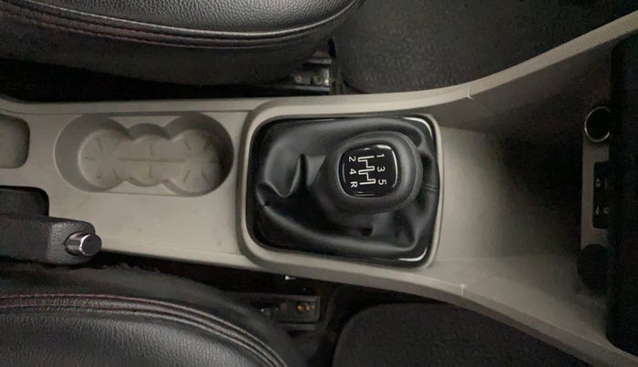 2018 Tata Tiago XZ PETROL, Petrol, Manual, 55,105 km, Gear Lever