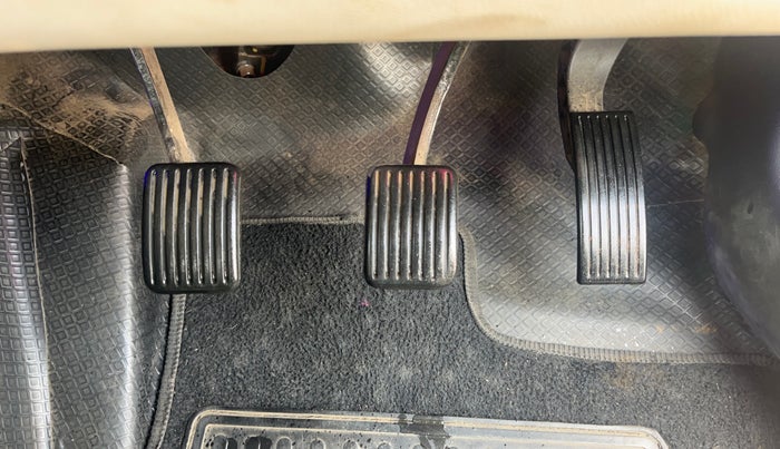 2022 Hyundai AURA S 1.2, Petrol, Manual, 58,838 km, Pedals