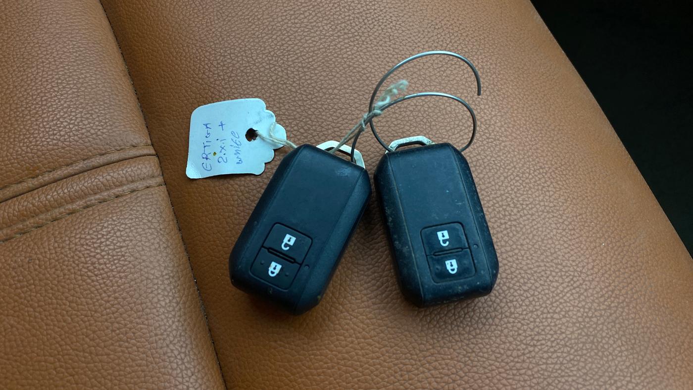 2021 Maruti Ertiga ZXI+ SHVS, Petrol, Manual, 71,675 km, Key Close Up