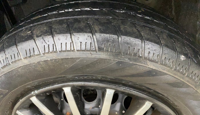 2019 Honda Amaze 1.2L I-VTEC S, Petrol, Manual, 57,215 km, Left Front Tyre Tread