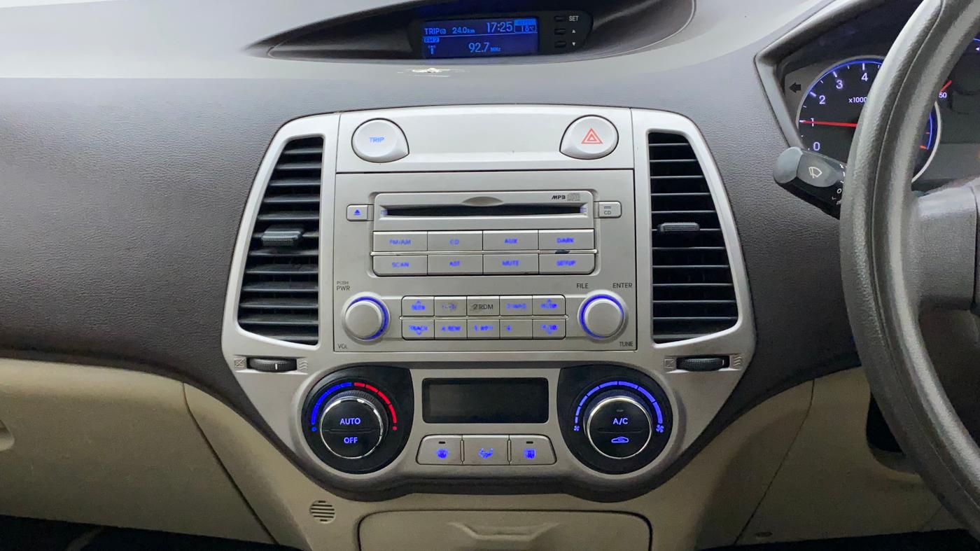 2011 Hyundai i20 MAGNA 1.2, Petrol, Manual, 85,281 km, Air Conditioner