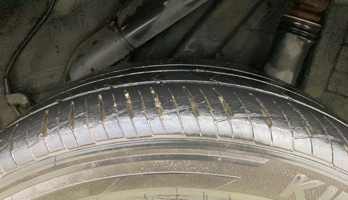 2021 Hyundai Verna SX 1.5 VTVT IVT, Petrol, Automatic, 35,989 km, Left Rear Tyre Tread