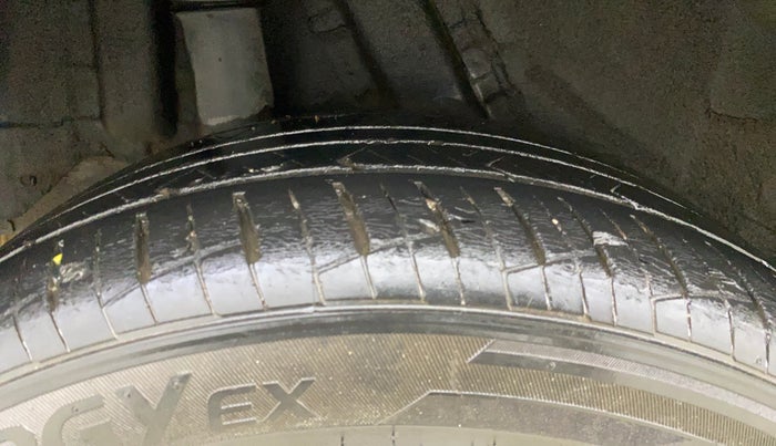 2021 Hyundai Verna SX 1.5 VTVT IVT, Petrol, Automatic, 35,989 km, Right Rear Tyre Tread