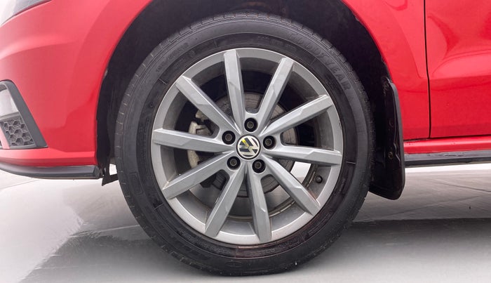 2020 Volkswagen Polo HIGHLINE PLUS 1.0 TSI MT, Petrol, Manual, 19,363 km, Left Front Wheel