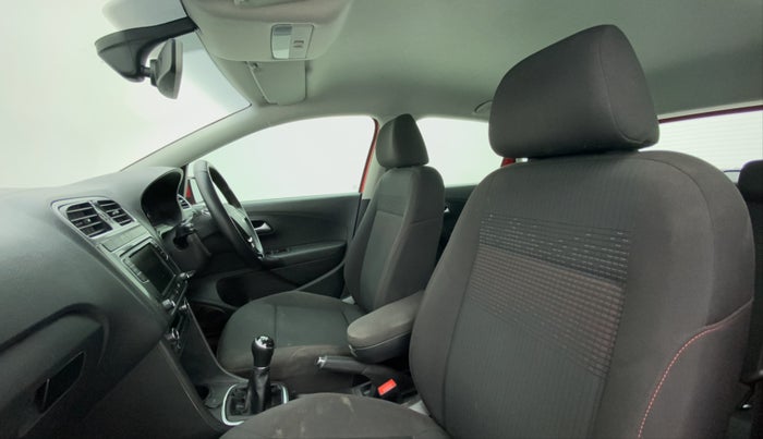 2020 Volkswagen Polo HIGHLINE PLUS 1.0 TSI MT, Petrol, Manual, 19,363 km, Right Side Front Door Cabin