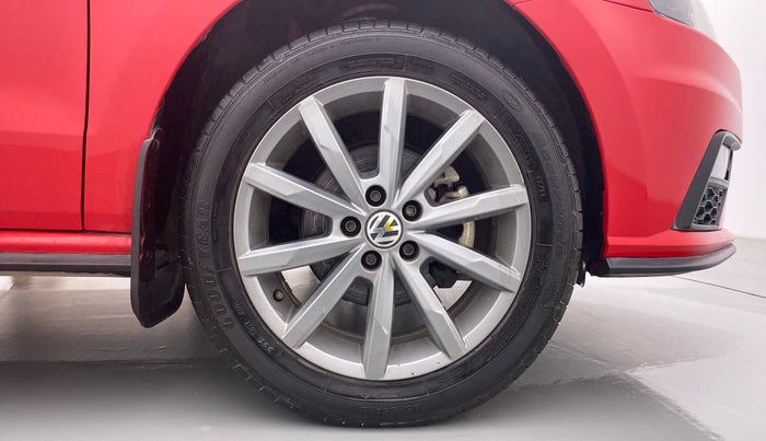 2020 Volkswagen Polo HIGHLINE PLUS 1.0 TSI MT, Petrol, Manual, 19,363 km, Right Front Wheel