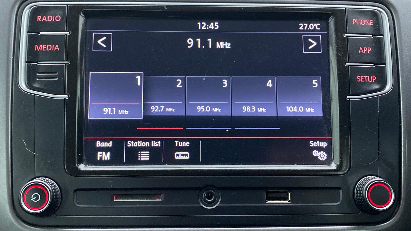 2020 Volkswagen Polo HIGHLINE PLUS 1.0 TSI MT, Petrol, Manual, 19,363 km, Touchscreen Infotainment System