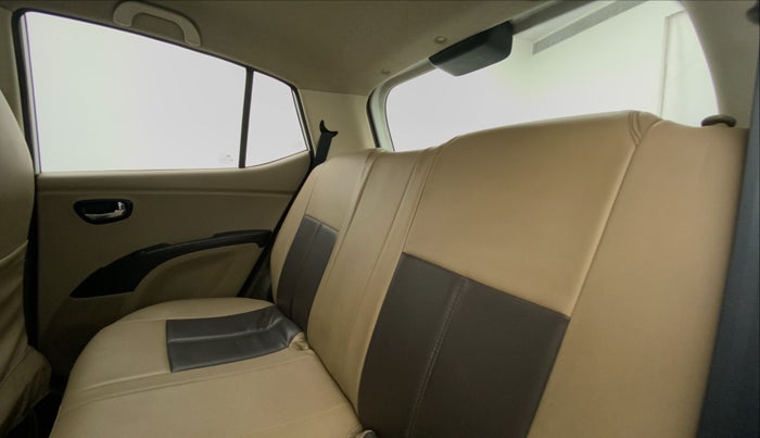 2012 Hyundai i10 MAGNA 1.2, Petrol, Manual, 78,675 km, Right Side Rear Door Cabin