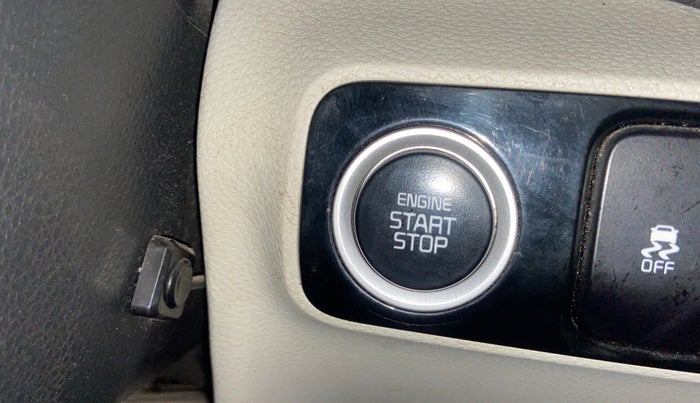 2022 KIA SONET HTX 1.5 AT, Diesel, Automatic, 63,174 km, Keyless Start/ Stop Button