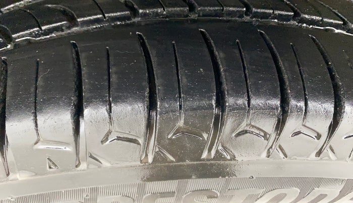 2018 Honda Amaze 1.5L I-DTEC S, Diesel, Manual, 65,604 km, Left Front Tyre Tread