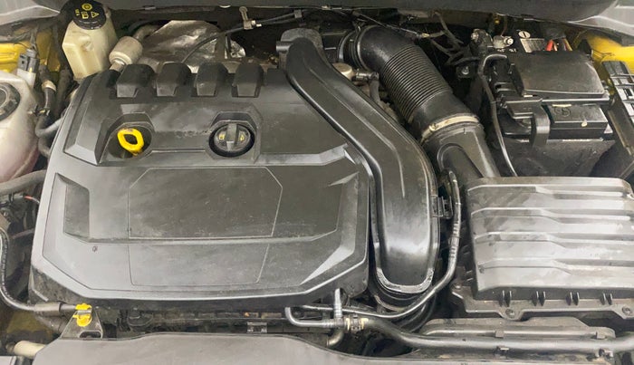 2021 Volkswagen TAIGUN GT 1.5 TSI MT, Petrol, Manual, 24,890 km, Engine View