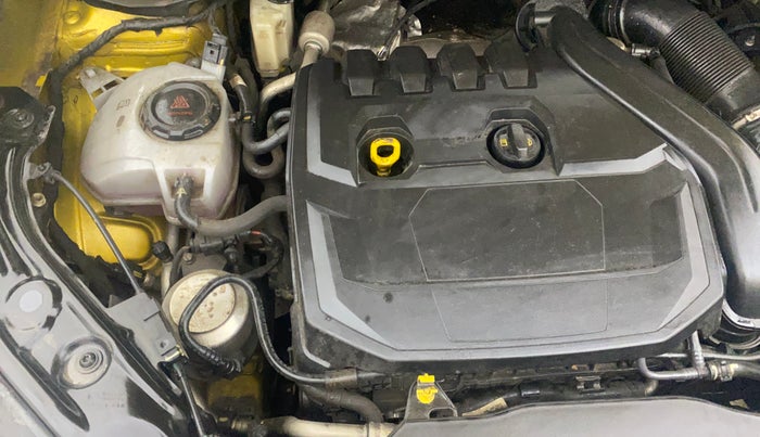 2021 Volkswagen TAIGUN GT 1.5 TSI MT, Petrol, Manual, 24,890 km, Engine View - Right