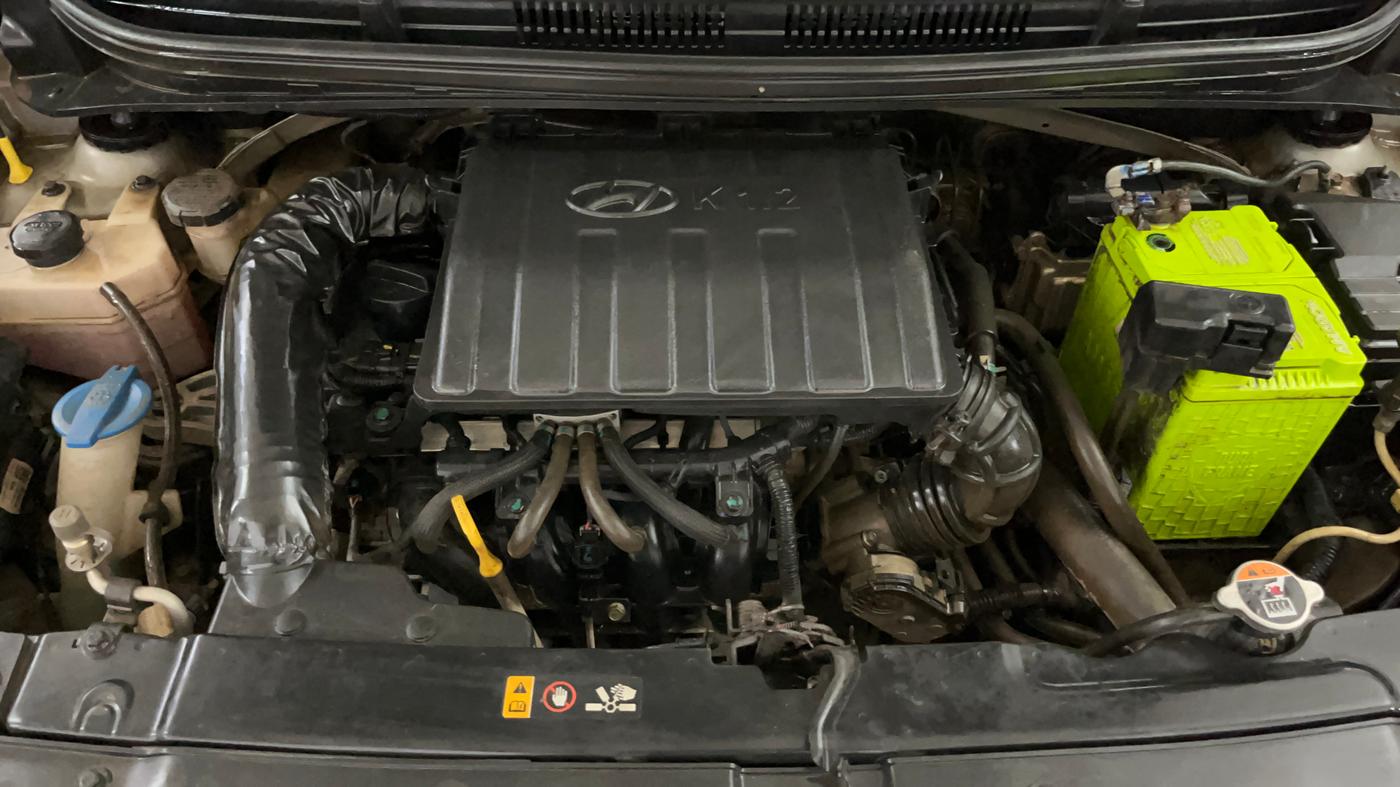 2022 Hyundai AURA S 1.2 CNG, CNG, Manual, 65,411 km, Engine View