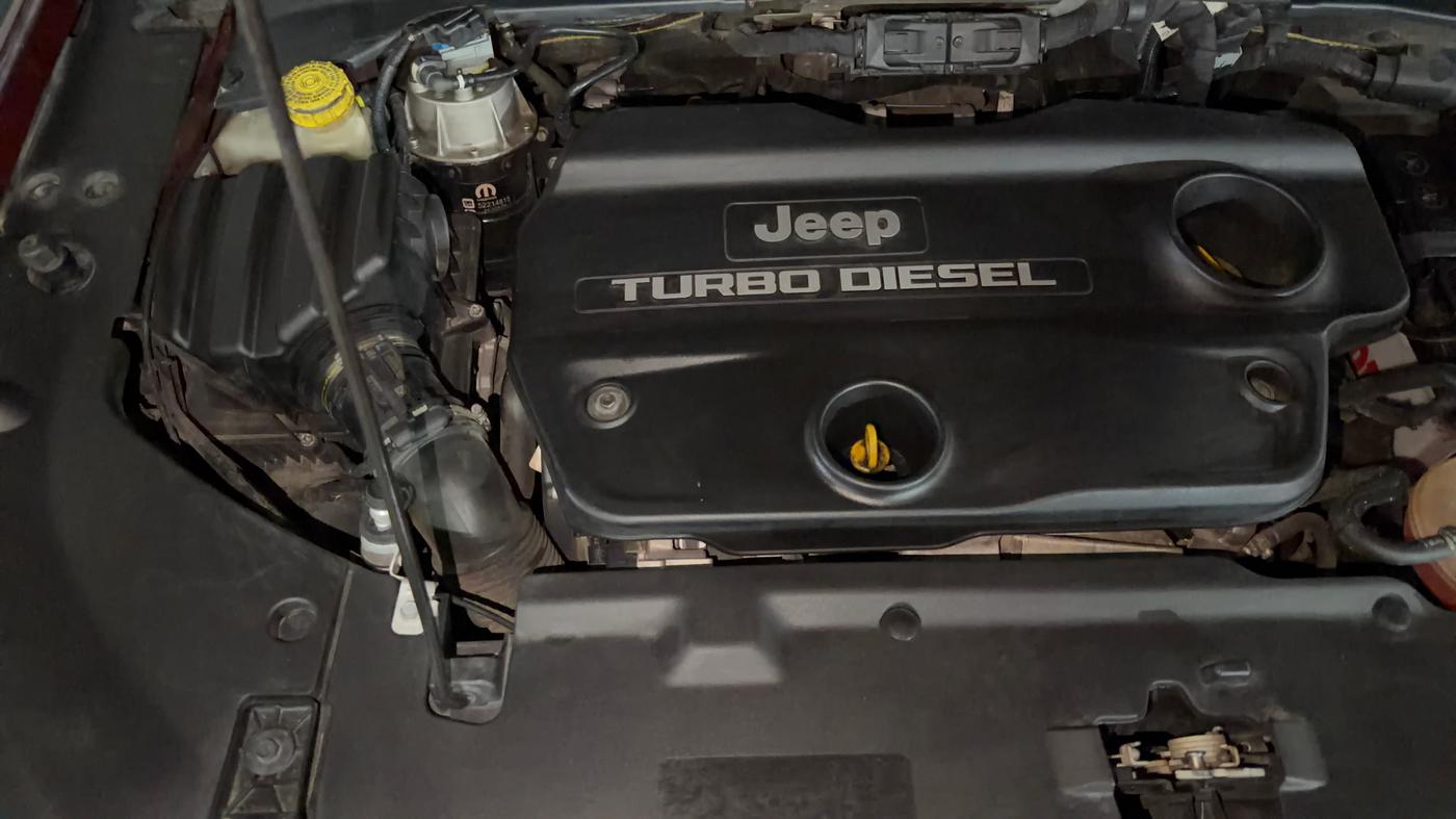 2022 Jeep MERIDIAN LIMITED (O) 4X4 AT, Diesel, Automatic, 64,703 km, Engine View - Right