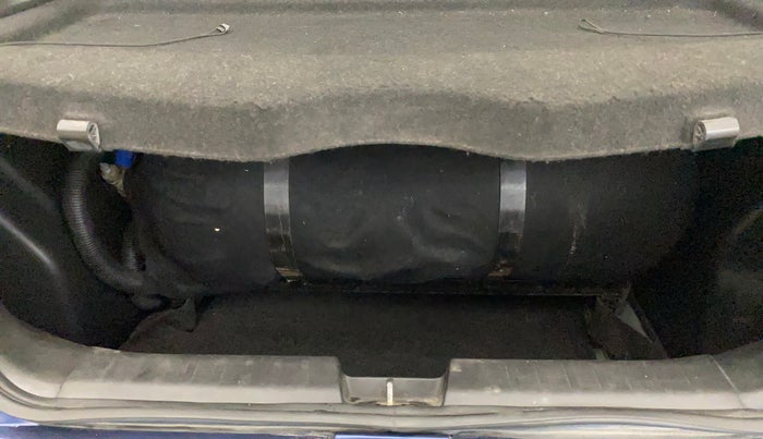 2018 Maruti Baleno DELTA PETROL 1.2, CNG, Manual, 52,443 km, Boot Inside