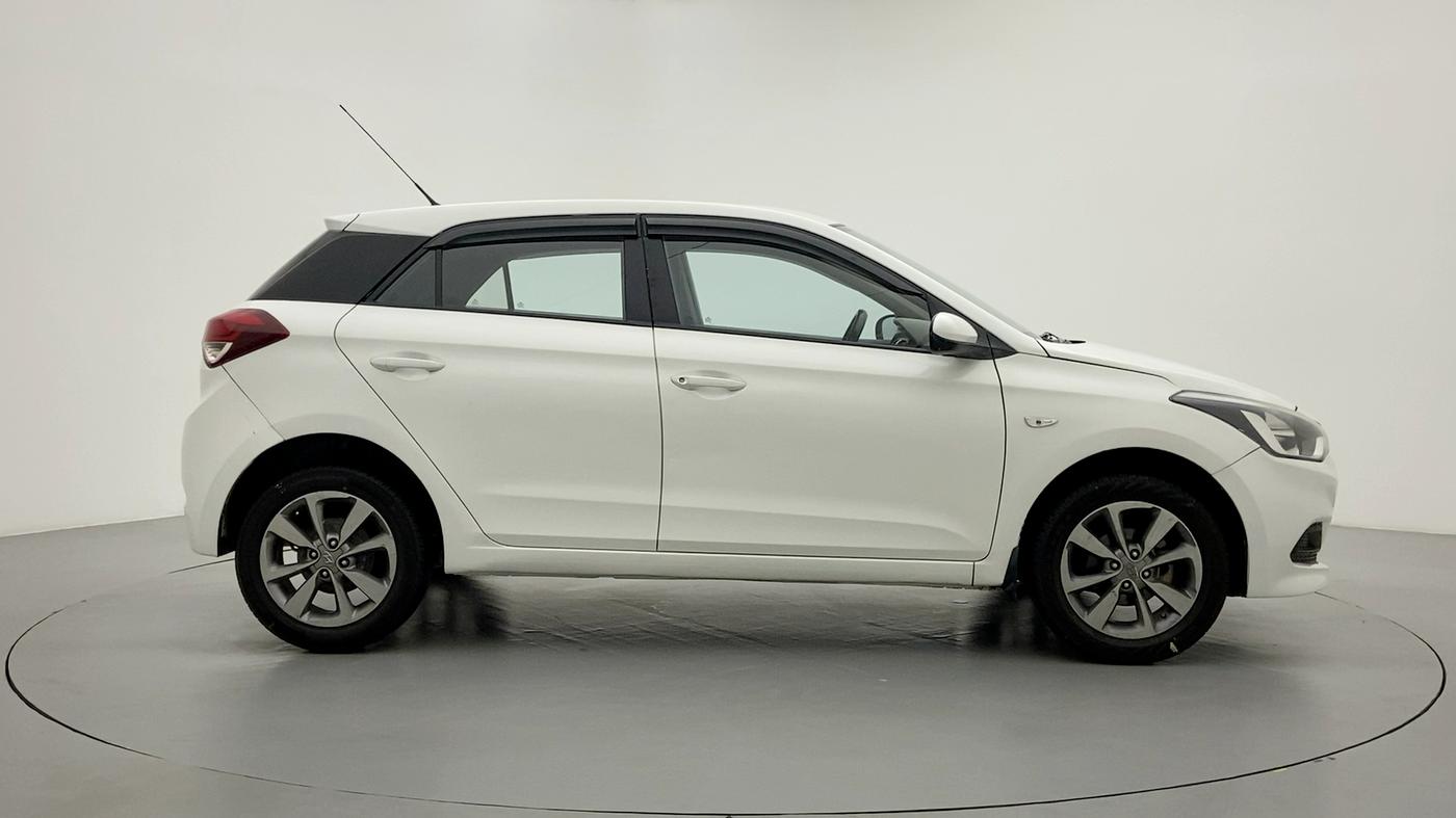 2015 Hyundai Elite i20 MAGNA 1.4 CRDI, Diesel, Manual, 56,401 km, Right Side View