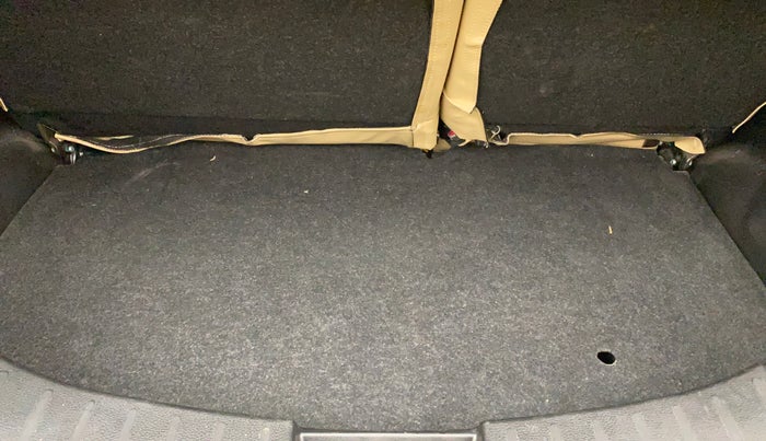 2018 Maruti Wagon R 1.0 VXI+ (O) MT, Petrol, Manual, 58,944 km, Boot Inside