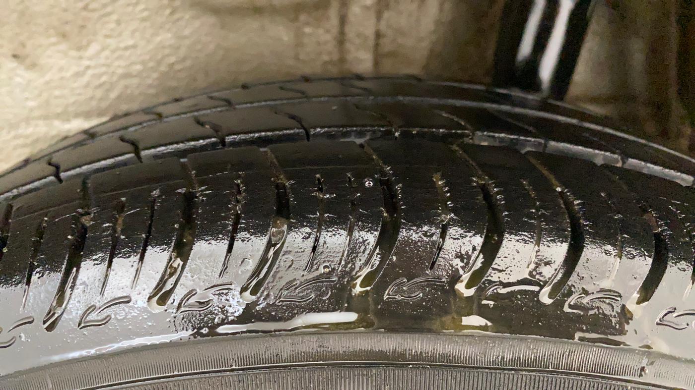 2022 Maruti S PRESSO VXI PLUS AMT, Petrol, Automatic, 32,645 km, Left Rear Tyre Tread