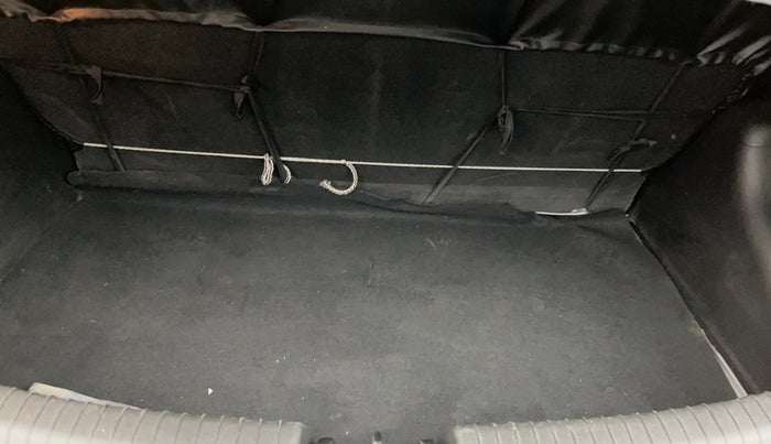 2014 Hyundai Grand i10 ASTA 1.2 KAPPA VTVT, Petrol, Manual, 38,012 km, Boot Inside