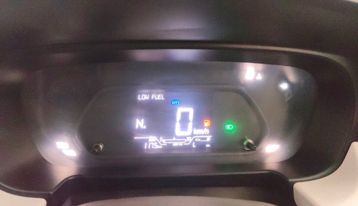 2024 Tata PUNCH Accomplished Plus AMT, Petrol, Automatic, 1,174 km, Odometer Image