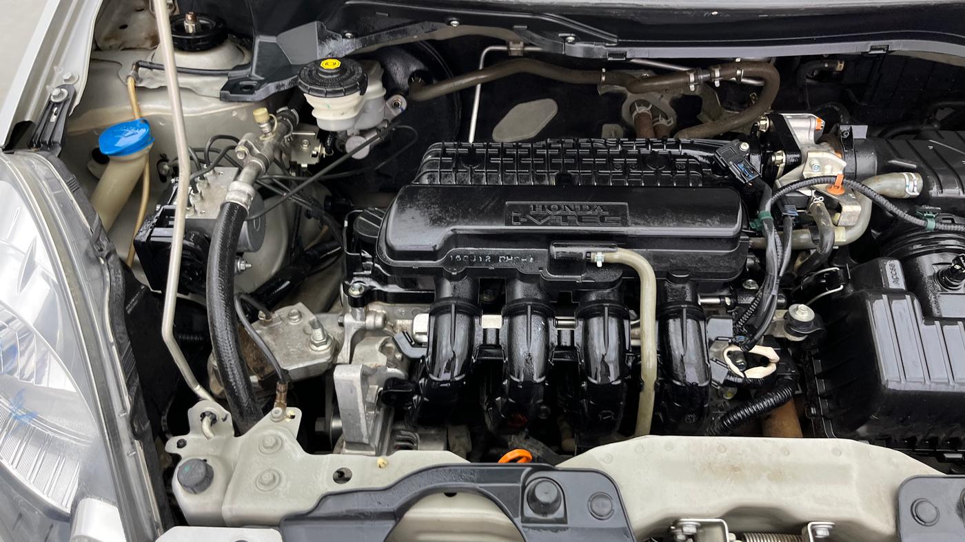2015 Honda Amaze 1.2L I-VTEC S AT, Petrol, Automatic, 27,107 km, Engine View - Right