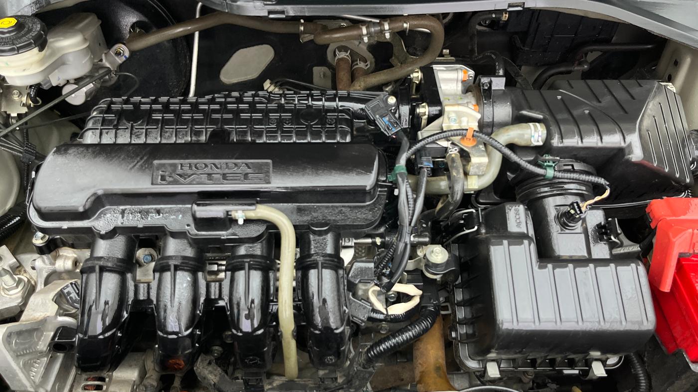 2015 Honda Amaze 1.2L I-VTEC S AT, Petrol, Automatic, 27,107 km, Engine View