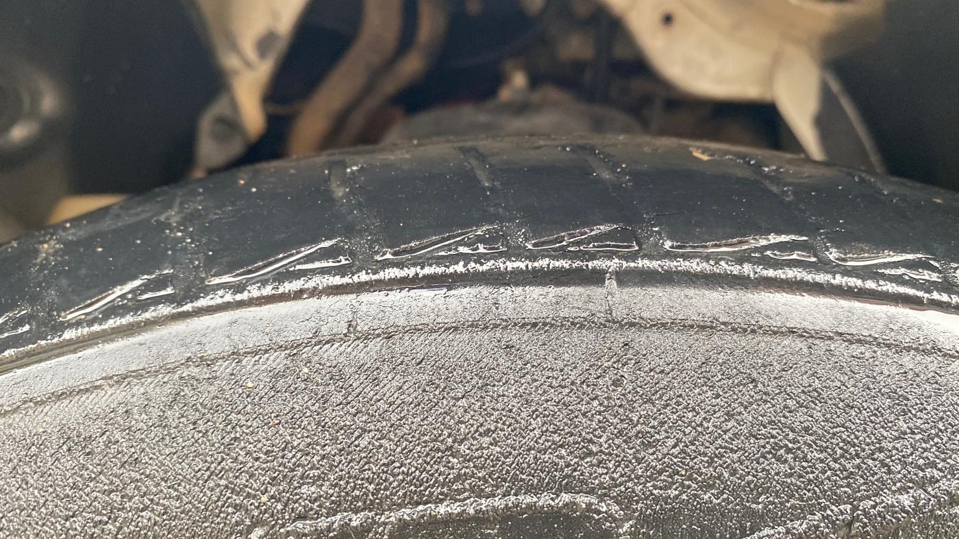 2021 Mahindra BOLERO NEO N 4, Diesel, Manual, 61,293 km, Left Front Tyre Tread