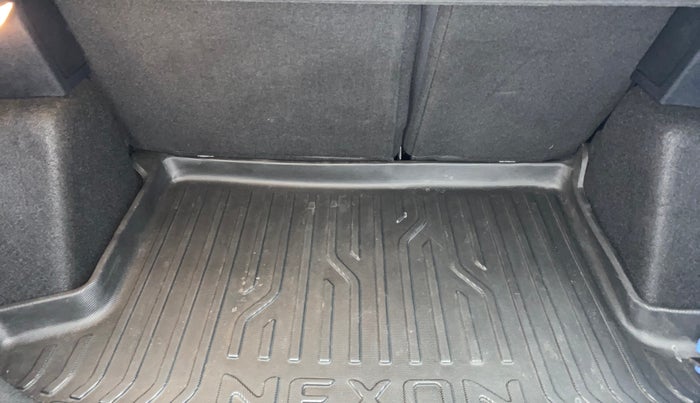 2022 Tata NEXON XZ PLUS (PREMIUM) DARK EDITION PETROL, Petrol, Manual, 24,447 km, Boot Inside