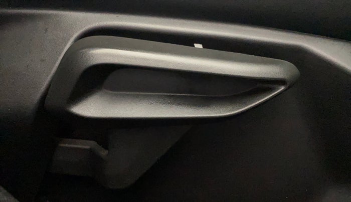 2022 Tata NEXON XZ PLUS (PREMIUM) DARK EDITION PETROL, Petrol, Manual, 24,447 km, Driver Side Adjustment Panel