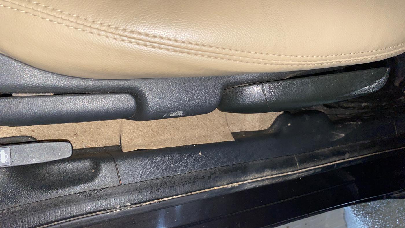 2019 Honda City 1.5L I-VTEC VX, Petrol, Manual, 19,484 km, Driver Side Adjustment Panel