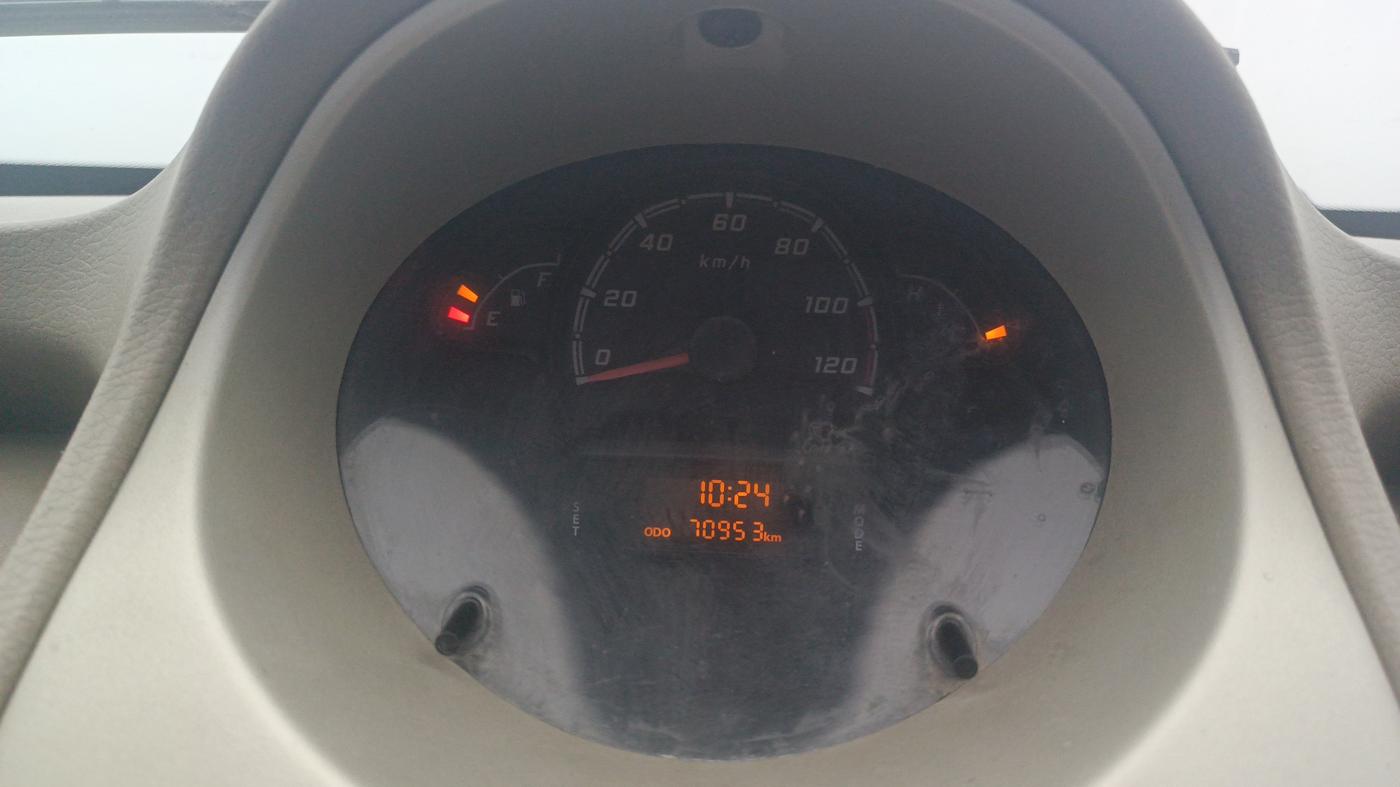 2014 Tata Nano TWIST XT, Petrol, Manual, 70,953 km, Odometer Image