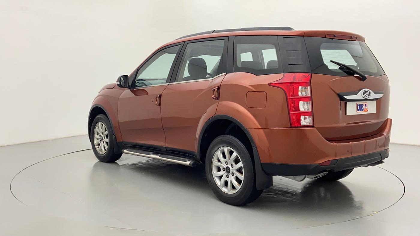 2015 Mahindra XUV500 W10, Diesel, Manual, 1,17,853 km, Left Back Diagonal