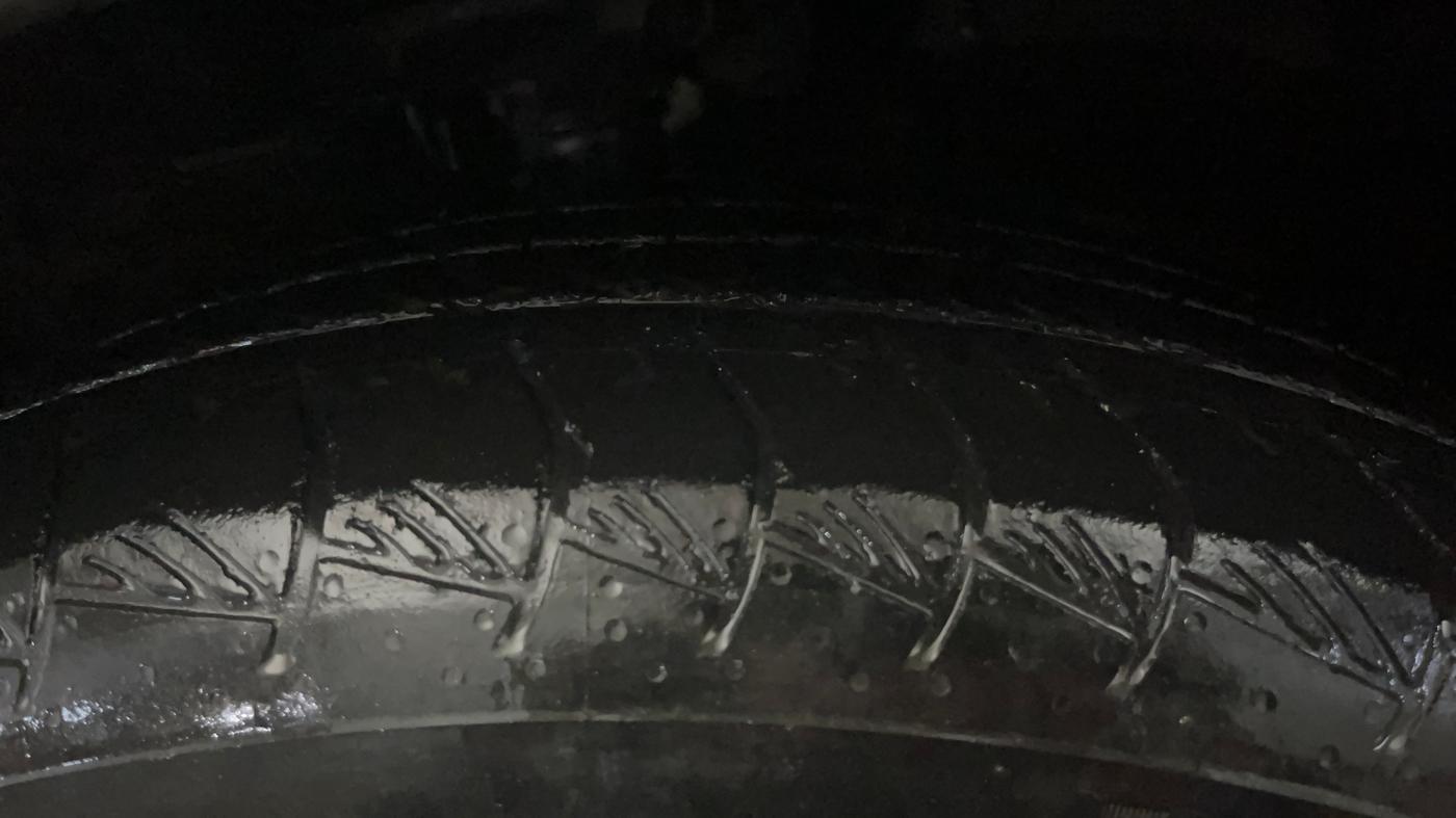 2021 Hyundai ALCAZAR 1.5 SIGNATURE (O) AT 6STR, Diesel, Automatic, 74,760 km, Left Front Tyre Tread