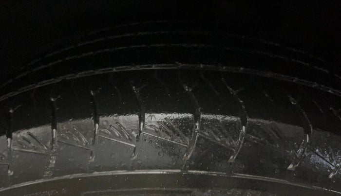 2021 Hyundai ALCAZAR 1.5 SIGNATURE (O) AT 6STR, Diesel, Automatic, 74,694 km, Left Rear Tyre Tread