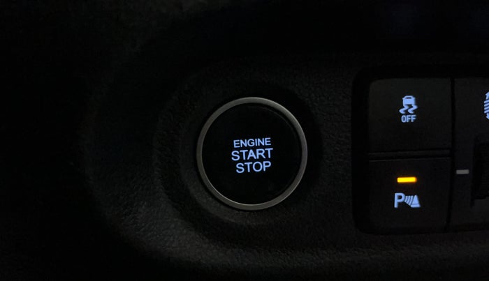 2021 Hyundai ALCAZAR 1.5 SIGNATURE (O) AT 6STR, Diesel, Automatic, 74,694 km, Keyless Start/ Stop Button