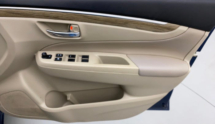 2018 Maruti Ciaz ALPHA  AT 1.5 SHVS PETROL, Petrol, Automatic, 56,035 km, Driver Side Door Panels Control