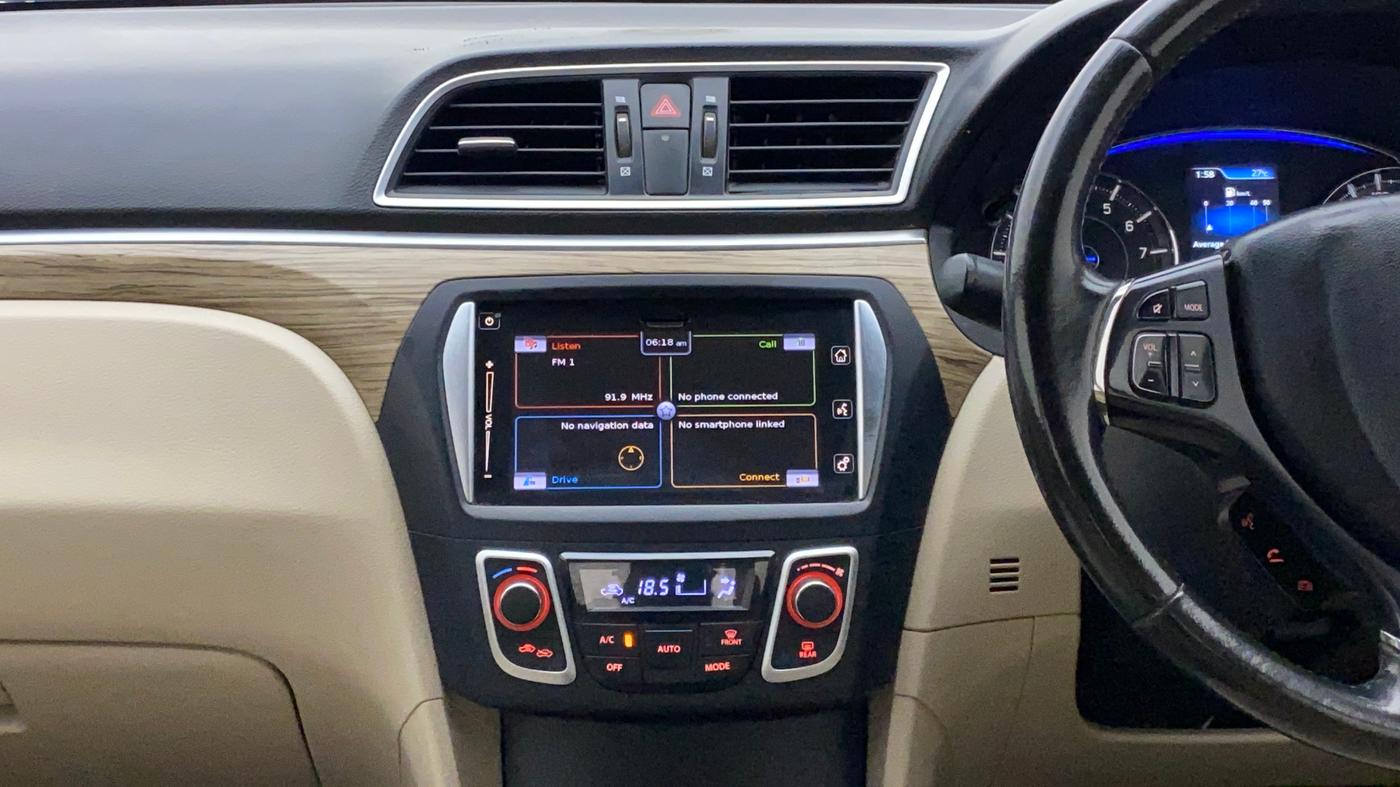 2018 Maruti Ciaz ALPHA  AT 1.5 SHVS PETROL, Petrol, Automatic, 56,035 km, Air Conditioner