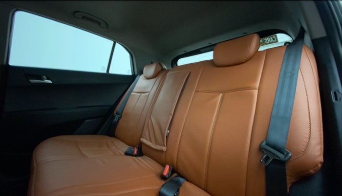 2018 Hyundai Creta SX AT 1.6 PETROL, Petrol, Automatic, 44,999 km, Right Side Rear Door Cabin
