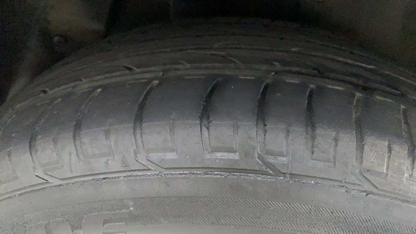 2018 Hyundai Creta SX AT 1.6 PETROL, Petrol, Automatic, 44,999 km, Right Rear Tyre Tread