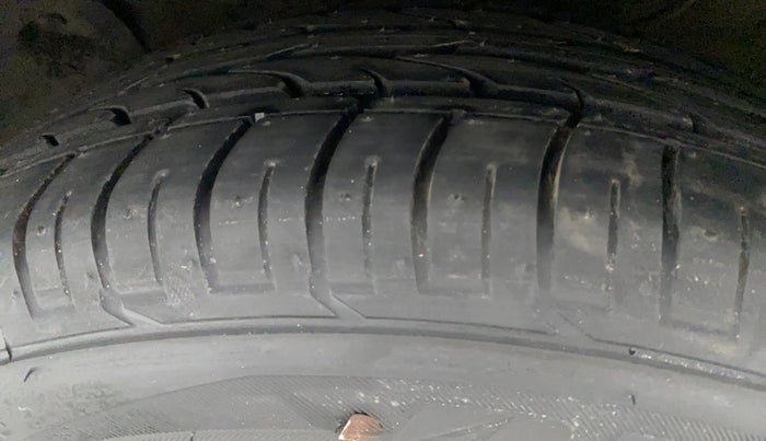 2018 Hyundai Creta SX AT 1.6 PETROL, Petrol, Automatic, 44,999 km, Left Front Tyre Tread