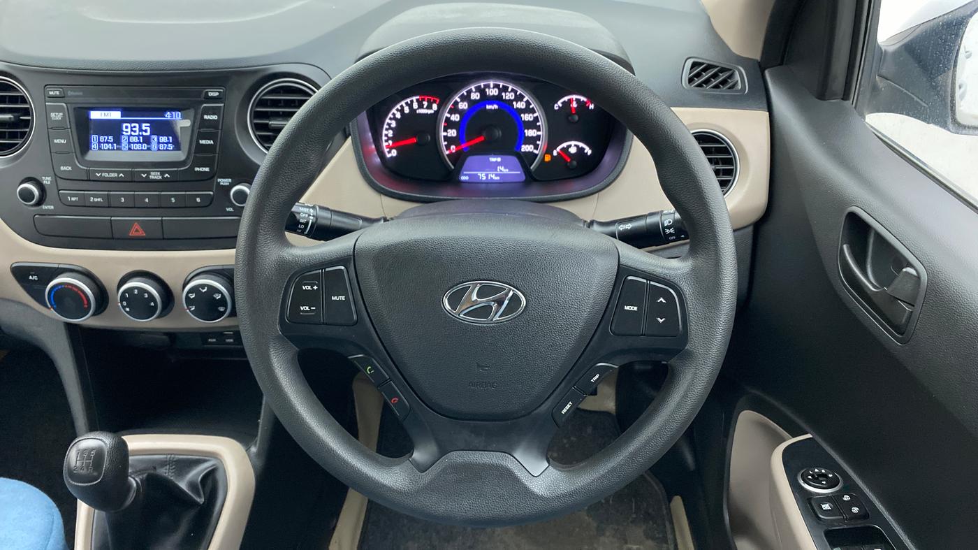 2018 Hyundai Grand i10 MAGNA 1.2 KAPPA VTVT, Petrol, Manual, 7,514 km, Steering Wheel Close Up
