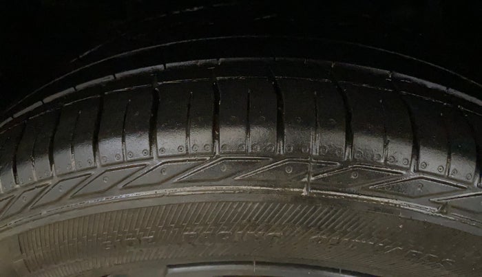 2023 Tata NEXON XZ PLUS PETROL SUNROOF DARK EDITION, Petrol, Manual, 17,910 km, Left Front Tyre Tread