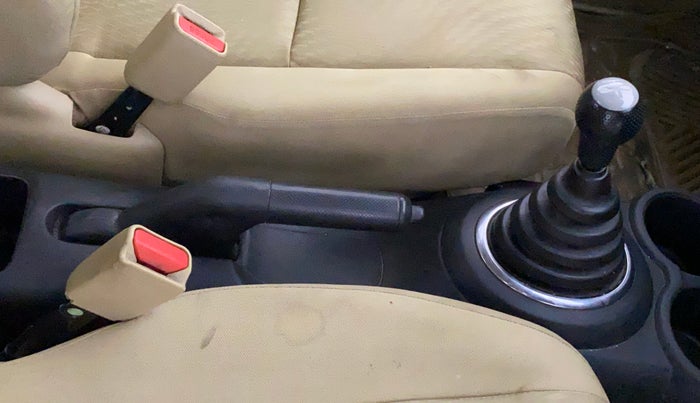 2015 Honda Amaze 1.2L I-VTEC S, Petrol, Manual, 62,854 km, Gear Lever