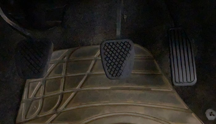 2015 Honda Amaze 1.2L I-VTEC S, Petrol, Manual, 62,854 km, Pedals