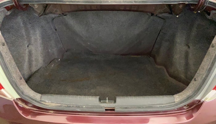 2015 Honda Amaze 1.2L I-VTEC S, Petrol, Manual, 62,854 km, Boot Inside