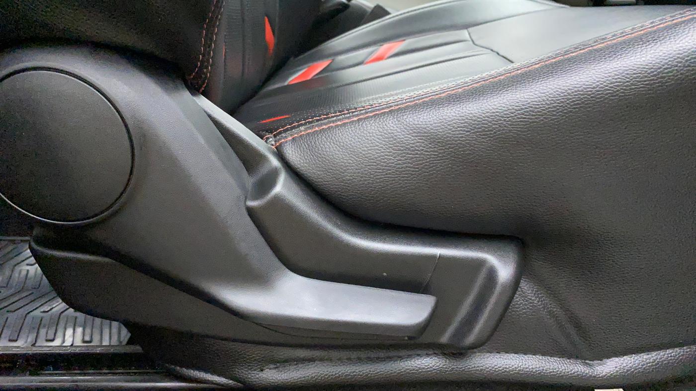 2017 Maruti IGNIS DELTA 1.2 K12 AMT, Petrol, Automatic, 6,511 km, Driver Side Adjustment Panel
