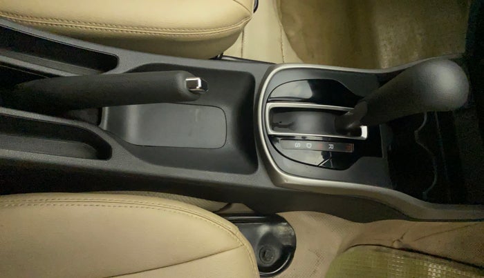 2017 Honda City 1.5L I-VTE V CVT, Petrol, Automatic, 99,738 km, Gear Lever
