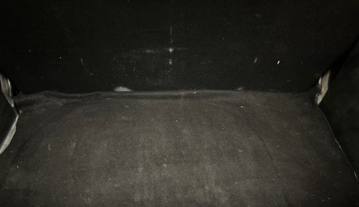 2015 Ford Figo ZXI 1.2 PETROL, Petrol, Manual, 94,037 km, Boot Inside