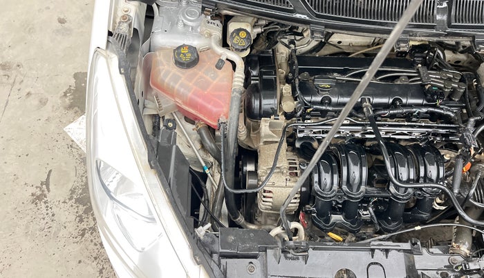 2015 Ford Figo ZXI 1.2 PETROL, Petrol, Manual, 94,037 km, Engine View - Right